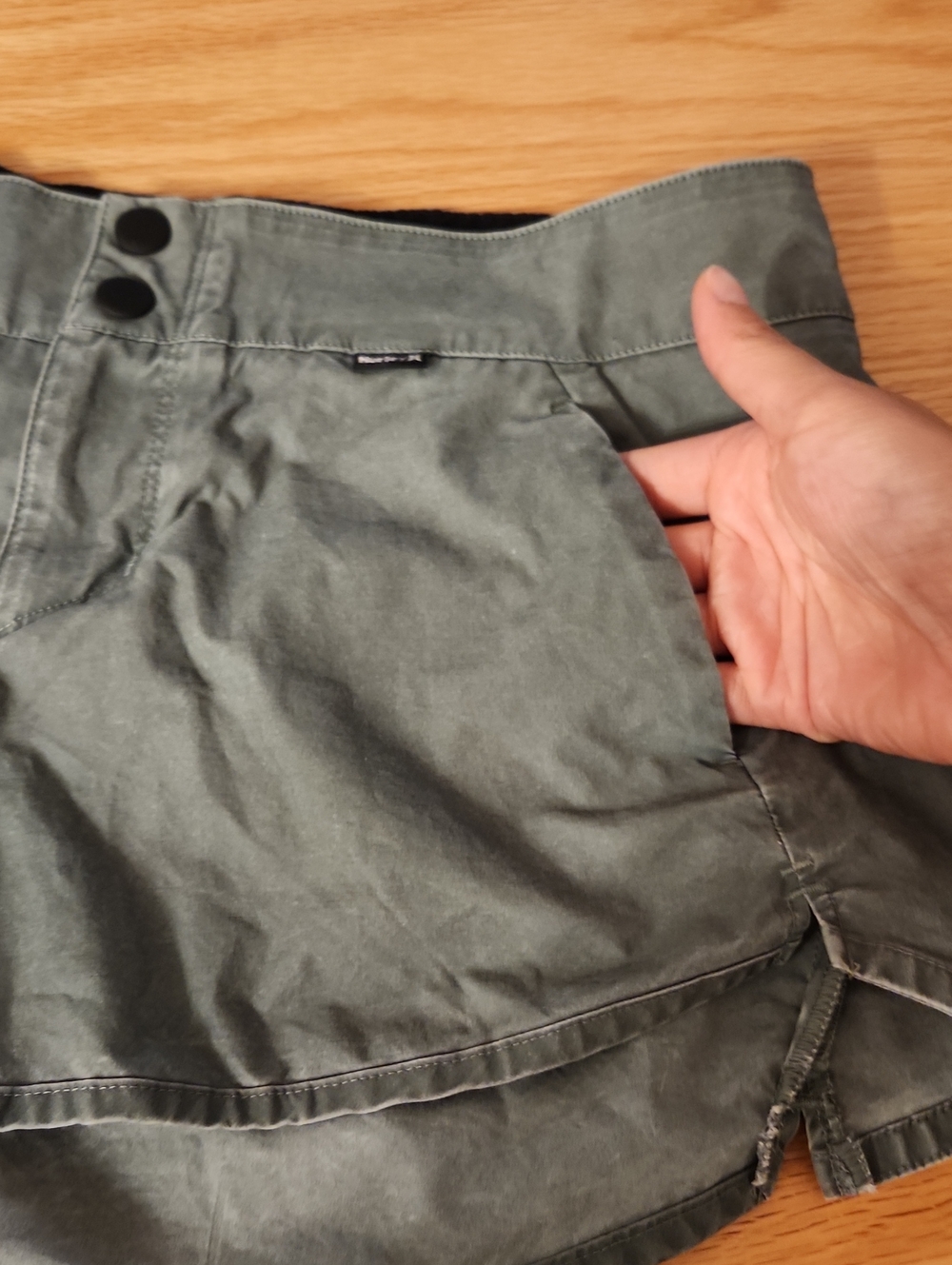 Hurley Shorts Green Womens (Juniors) Size 9 Skate Surf Street - Picture 5 of 10